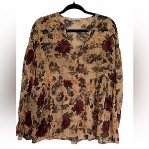 Zara floral print sheer blouse w/a V-neck and ruffled long sleeves Size S Boho